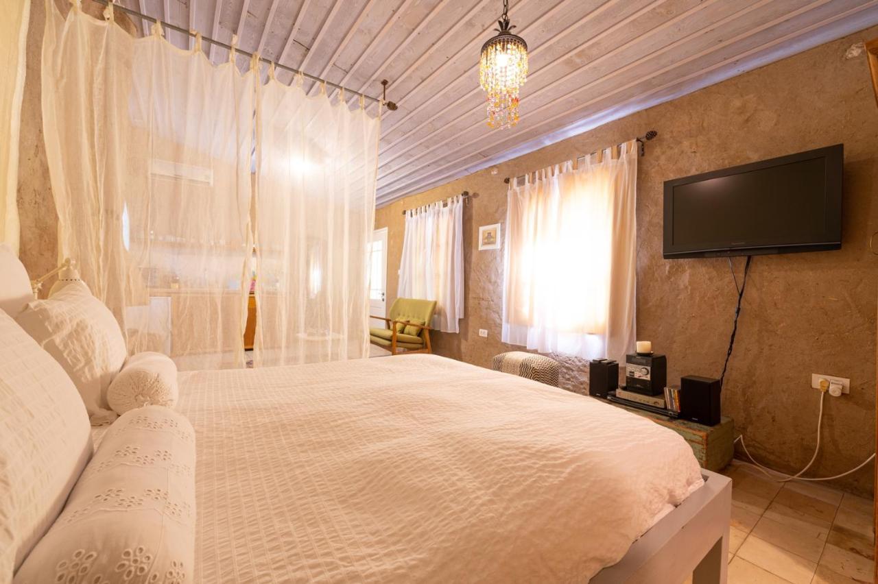 Hemdatya Stone Suites In The Galilee Ilaniya Exterior photo